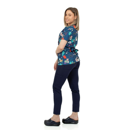 bluza medicala kimono bleumarin cu imprimeu ambulanta