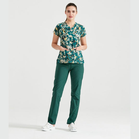 Set Costum Bluza imprimat cu pantaloni lungi, Pentru Femei - Model Uniforma Medicala Camouflage Armata