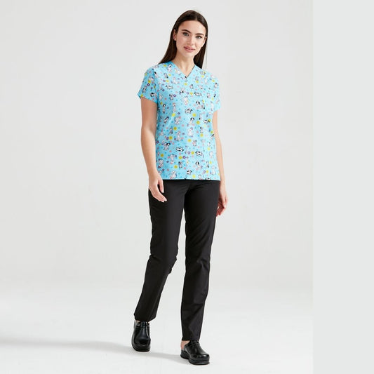Set Costum Bluza imprimat cu pantaloni lungi, Pentru Femei - Model Uniforma Medicala Dalmatian